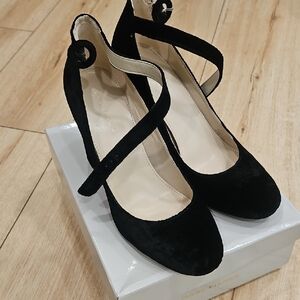 Marc Fisher Black Velvet Heeled Shoes